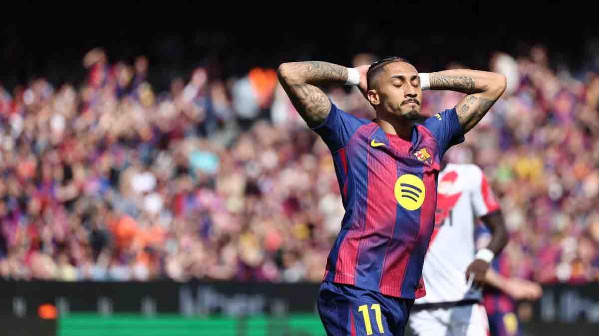 ¡Inesperado elogio! Vinícius Jr coloca a Raphinha entre los mejores del mundo