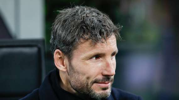 Van Bommel: "Espero un club para el verano, a no ser que llegue una oferta irrechazable"