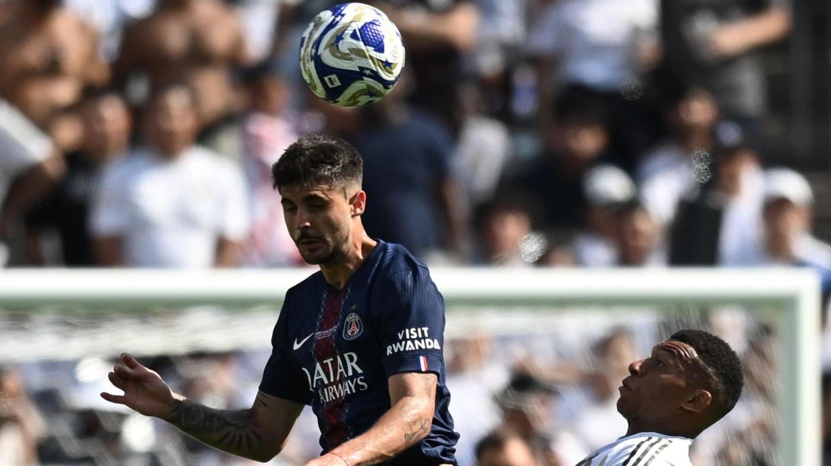 El PSG ofreció a Lucas Beraldo al Barcelona en verano: por qué el fichaje nunca se negoció