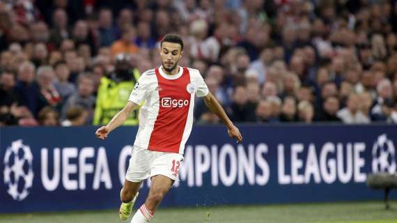 Mazraoui, objetivo del Barça: "Sólo hay un 5% de opciones de que siga en el Ajax"