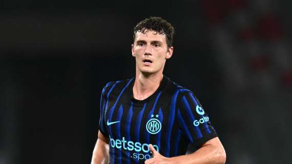“Lo ofrecieron al Barça”: Benjamin Pavard podría fichar por el Barcelona, pero hay un gran problema