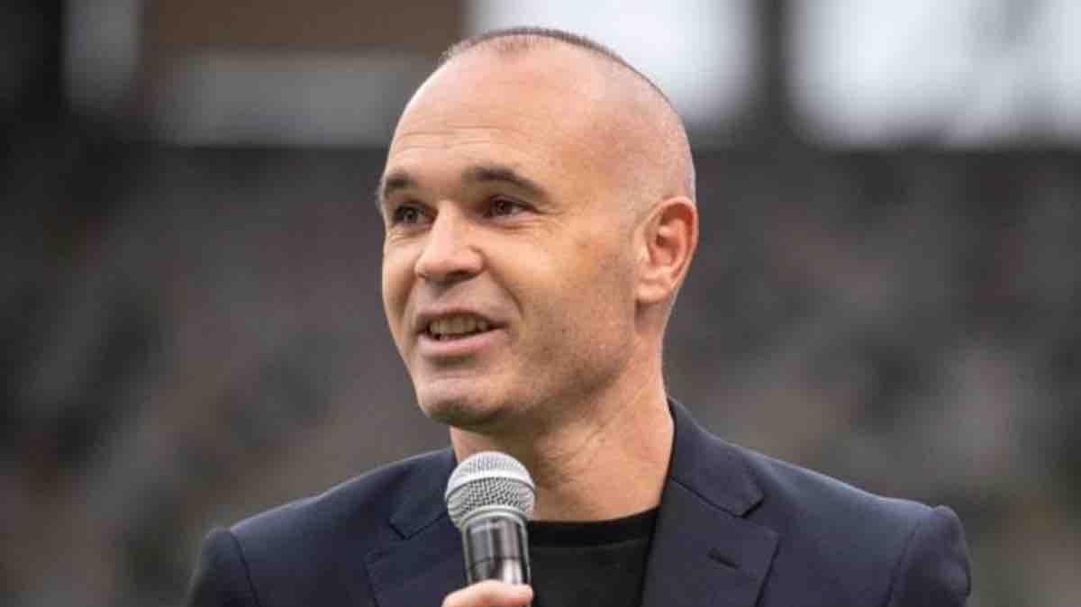 Iniesta se rinde ante Pedri: "Es extraordinario, tiene una historia única y un futuro ilimitado"