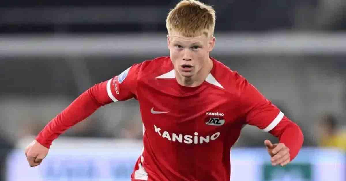 El ‘nuevo Pedri’ que enfrenta a Barça y Real Madrid: quién es Kees Smit y por qué vale más de 25 millones