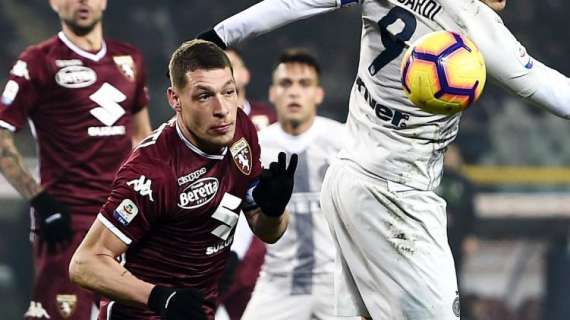 Gallo Belotti da Instagram e il suo "signature" Adidas. Piovono commenti