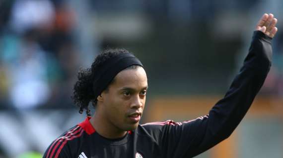 Clamorosa ipotesi Napoli per Ronaldinho 