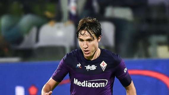 Fiorentina, Chiesa torna in gruppo e si candida per una maglia contro il Toro