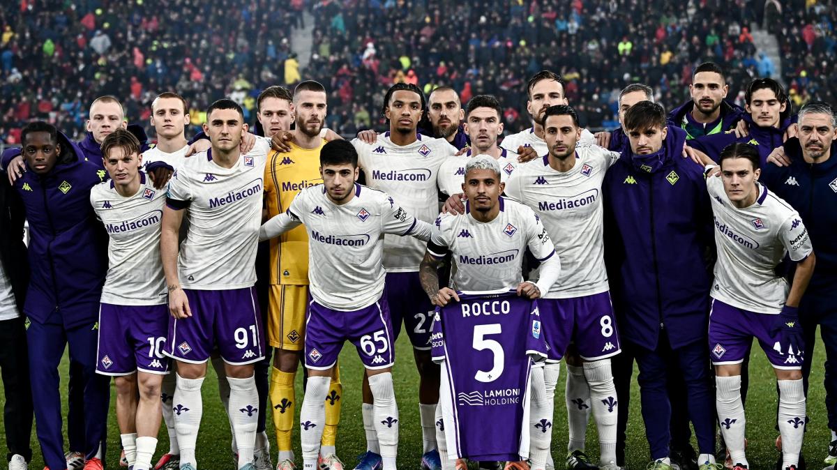 Bologna-Fiorentina 1-2. La Viola onora il suo presidente  