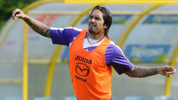 Vargas: "Non voglio lasciare la Fiorentina"