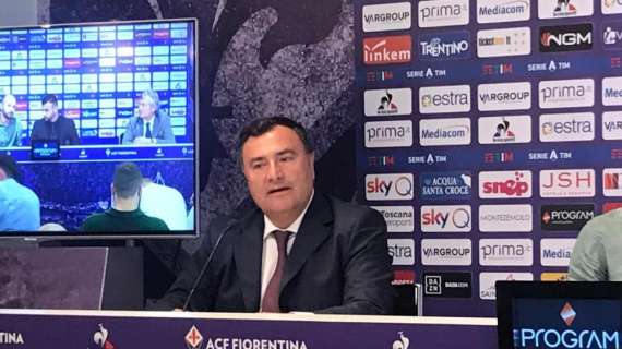 Fiorentina, Barone: "Giro di campo con Agnelli? Non lo farei mai, era una battuta" 