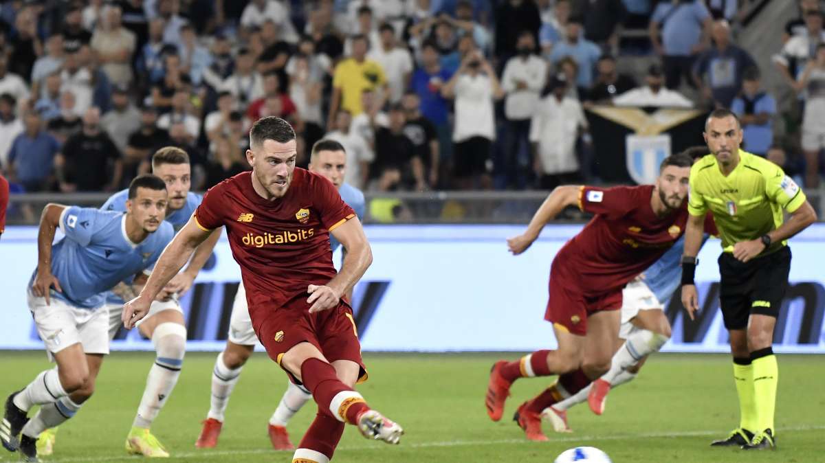 La Lazio vince un derby infuocato