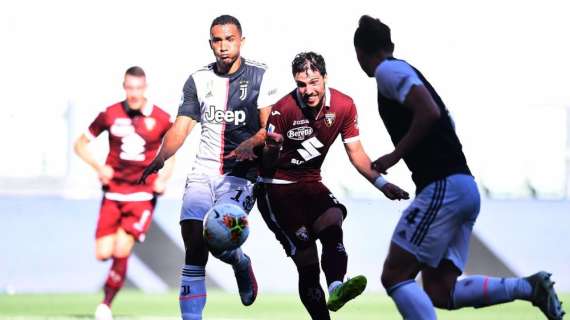 L'apertura de La Gazzetta dello Sport: "Il Milan scatta, la Juve scappa"