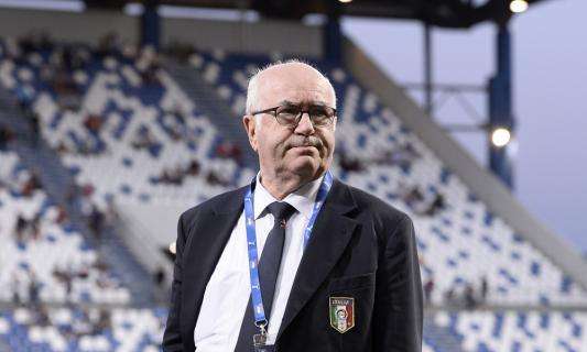 FIGC, Tavecchio: "Riduzione di squadre professionistiche nel giro di 3/4 anni"