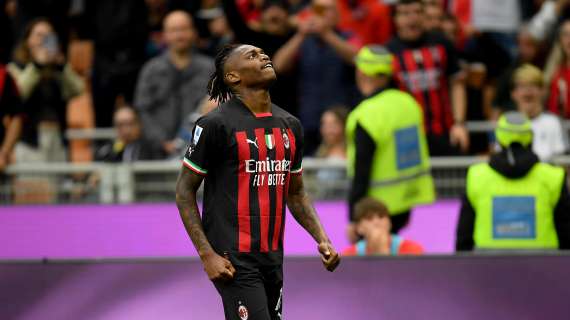 Milan avanti 2-0 sulla Lazio all'intervallo ma in ansia per Leao