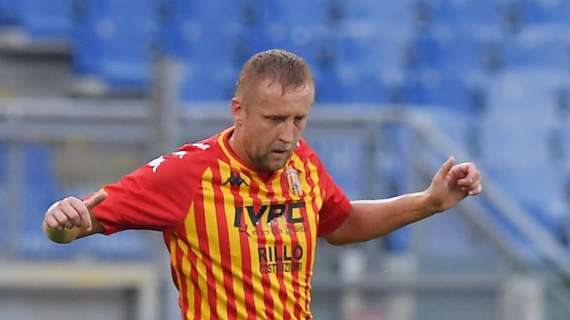 Benevento, Glik: "Non pensiamo solo alla salvezza. Col Toro dalla B all'Europa League"