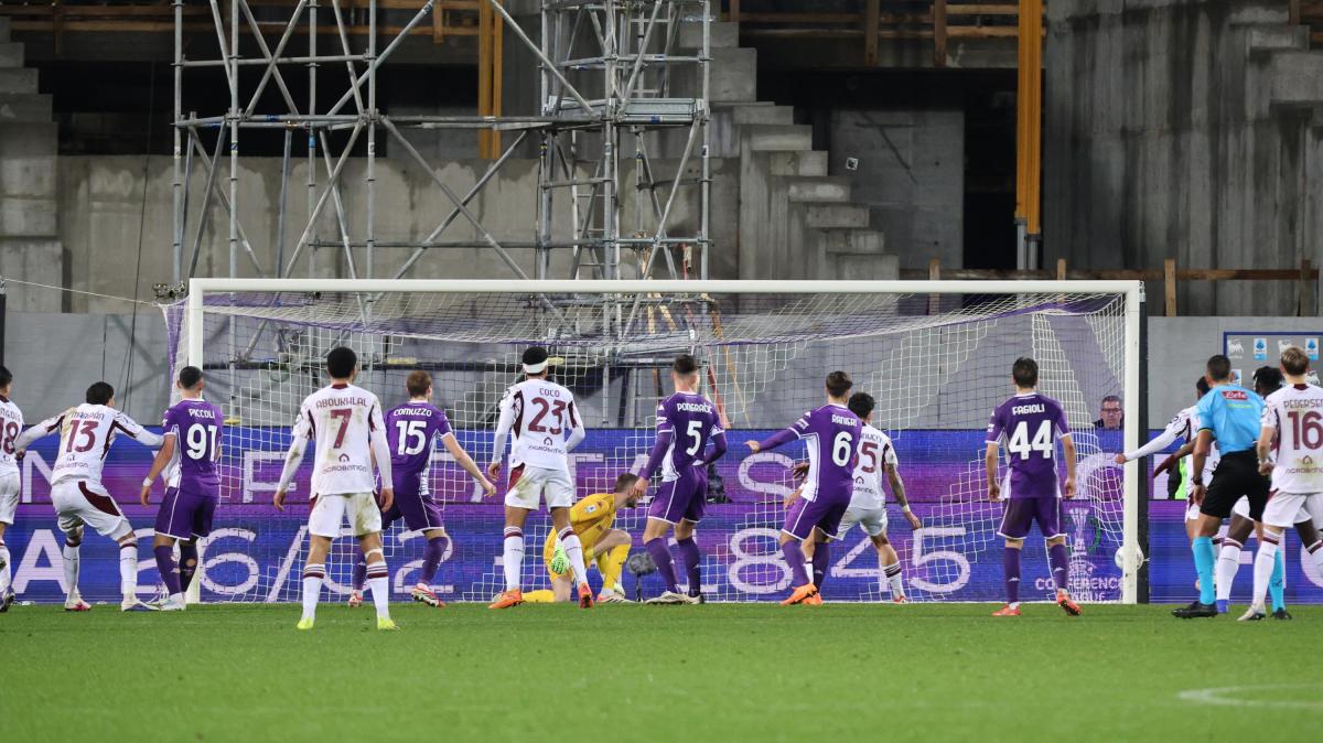 Fiorentina-Torino, Cosmi demolisce Vanoli: "Non può esistere in Serie A"