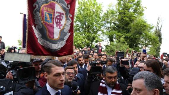 Corriere Torino: "Il bagno di folla per i 70 anni degli Invincibili" 