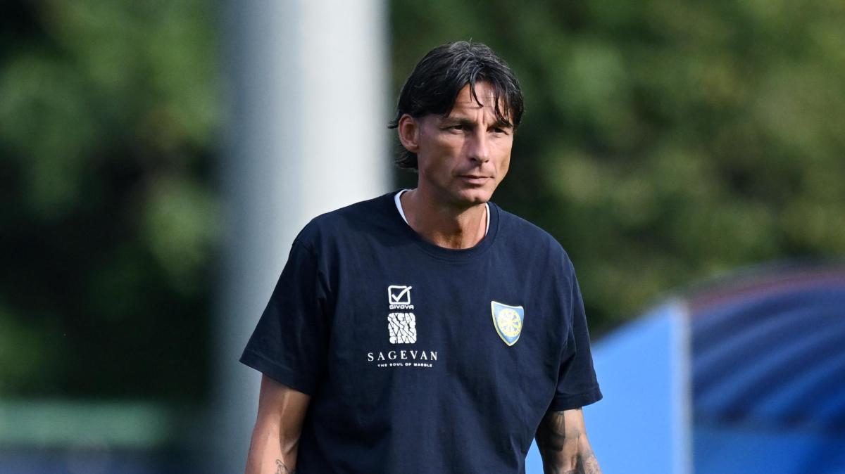 Carrarese, LIVE Cioffi: "Ai ragazzi dico: bravi. Abbiamo creato occasioni. Il Torino è ai lavori in corso come noi"