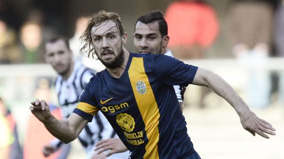 Hellas Verona, Donadel: "Sono tornato a star bene, ora ho il ritmo partita nelle gambe"