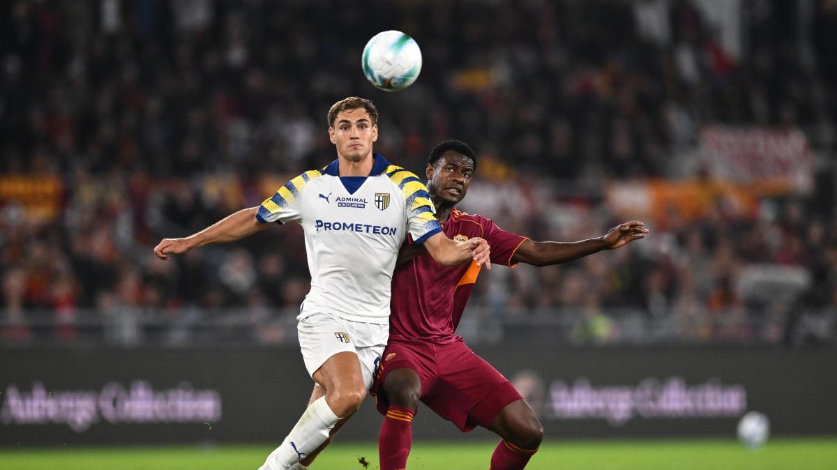 Serie A - Parma avanti a Verona con Pellegrino al 45'