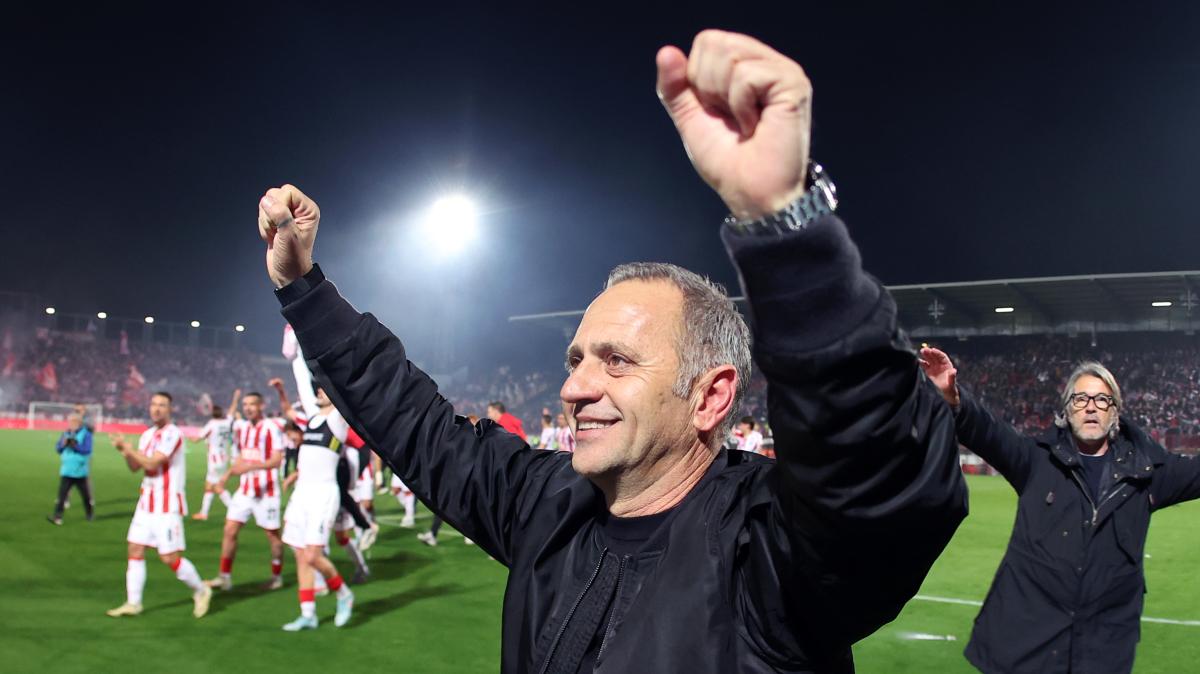 L’ex granata Fabio Gallo resta alla guida del Vicenza anche in Serie B: prolungato il contratto fino al 2028