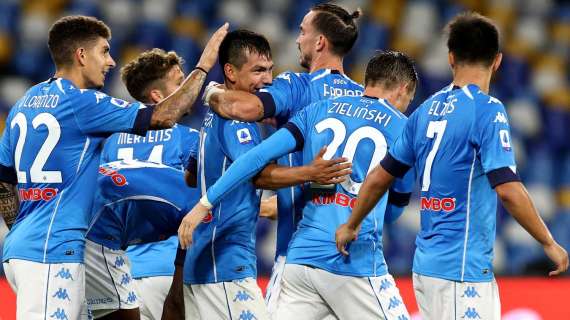 Napoli avanti sull'Inter all'intervallo grazie ad un autogol di Handanovic"