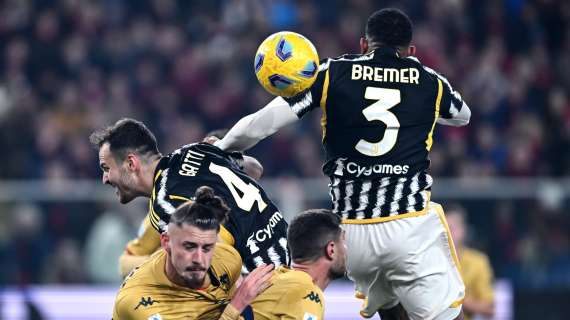 Il Gazzettino: "Il Genoa impone il pareggio alla Juve: l'Inter può scappare"