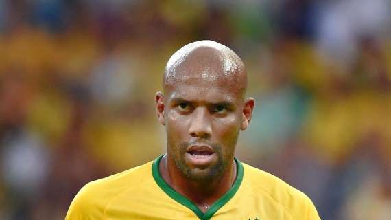 Maicon via dal Brasile per motivi disciplinari, ma in patria non l'ammettono
