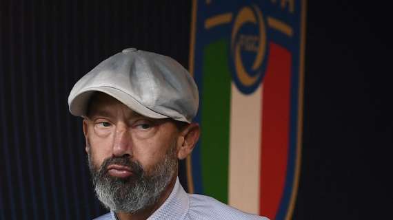 Vialli resterà in clinica a Natale 