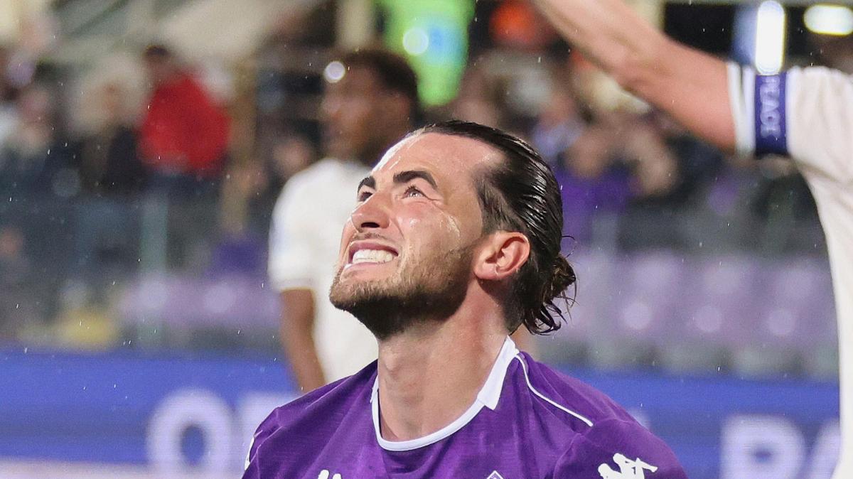 Serie A - La Fiorentina avanti al 45' a Lecce