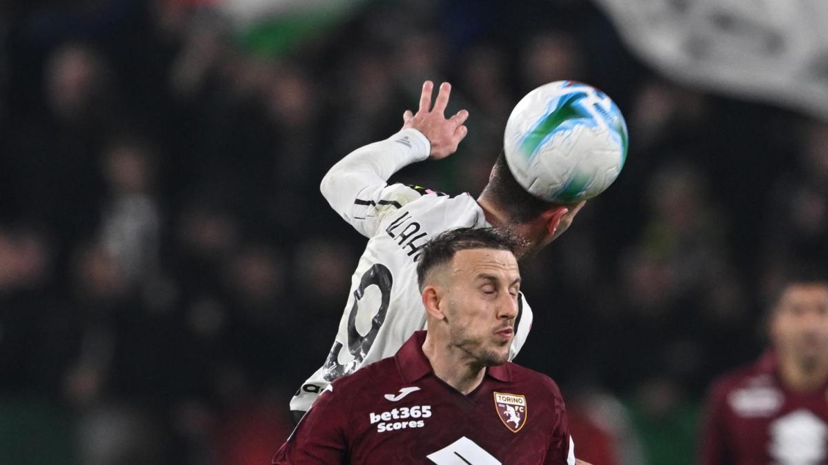 Torino, difesa da inventare per la gara contro il Como 