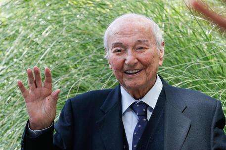 È morto Piero Angela. Il divulgatore storico-scientifico aveva 93 anni