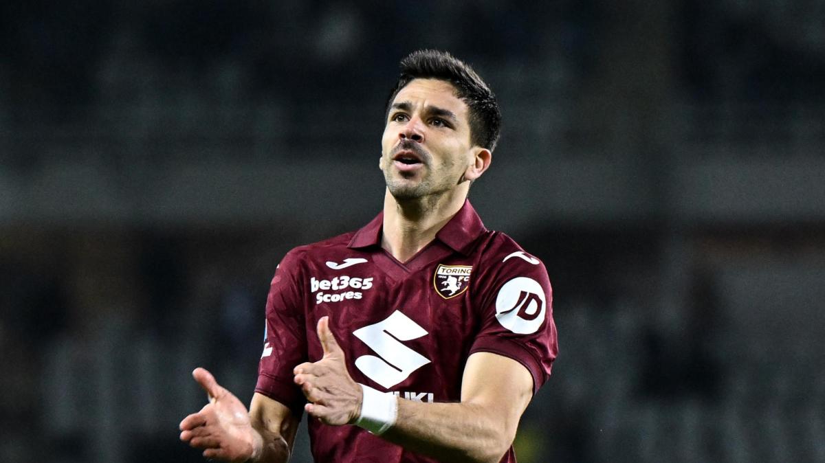 Verso Milan-Toro: D'Aversa conferma la coppia d'attacco Adams-Simeone?