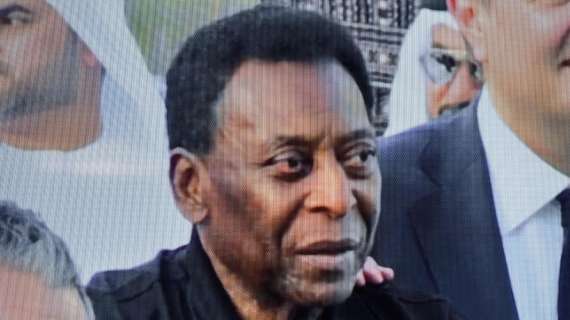 Pelè, è cominciata la veglia funebre 