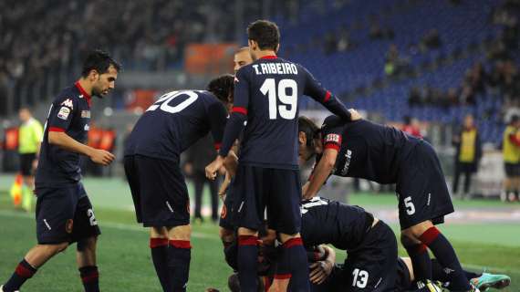 Roma in crisi, battuta dal Cagliari 2-4. Zeman torna a rischio 