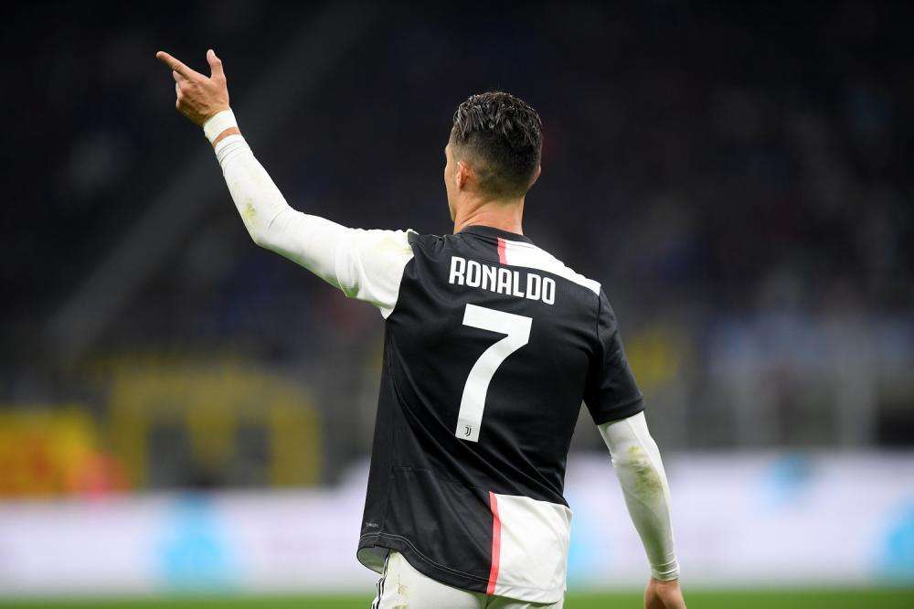 Serie A, Juventus-Bologna 1-1 alla fine del primo tempo. Ben poco oltre i gol