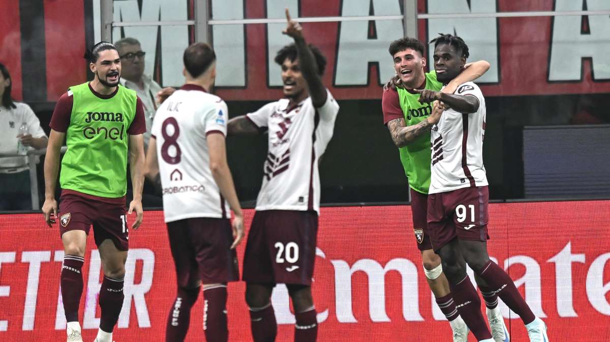 Le pagelle di Milan-Torino: l'autogol e la rete del solito Zapata hanno fatto sperare. Luci e ombre della difesa granata che ha responsabilità sul pareggio dei rossoneri. Lazaro assistman. Bene Ricci, Linetty e Ilic. Sanabria di sacrificio