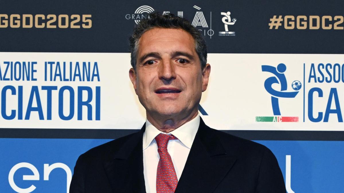 Serie A, De Siervo: "Stiamo affrontando la fase peggiore. Avere stadi moderni aiuterebbe" 