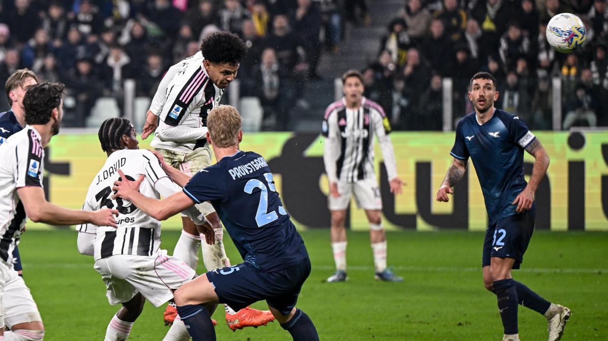 Serie A: la Juventus riprende all'ultimo la Lazio. Finisce 2-2