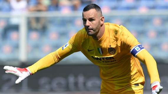 SERIE A - Samir Handanovic doesn't care about critics