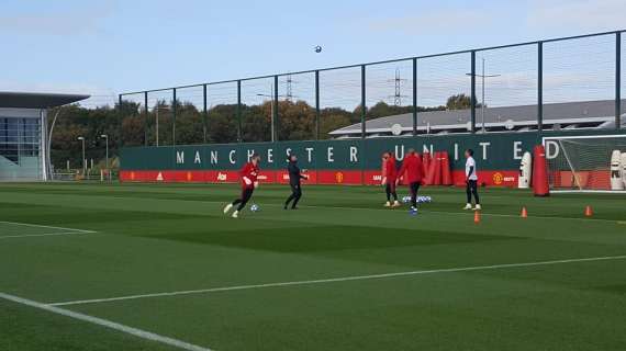PREMIER - Solskjaer back in training session with players