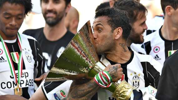 NATIONS - Brazil: Dani Alves aims for the 2022 World Cup