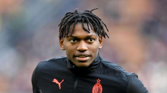 AC MILAN - Rafael Leao close to renewal, the tripled salary removes temptations 