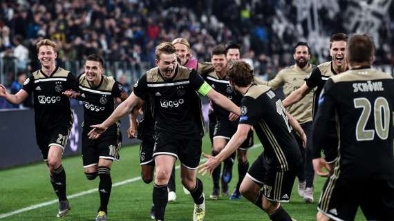 TRANSFERS - European giants lining up to secure Ajax's on-demand midfielder