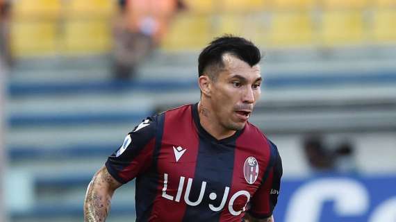 SERIE A - Bologna, Chilean Gary Medel chased by Elche