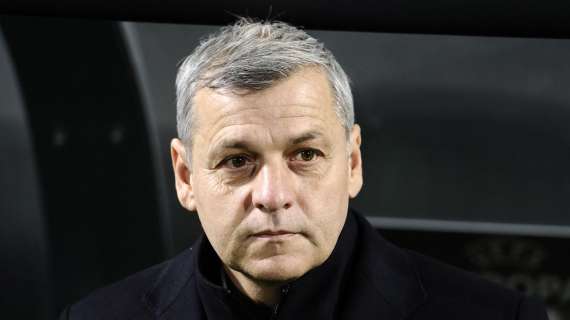 LIGUE 1 - Lyon coach expresses disapproval at playing games in China