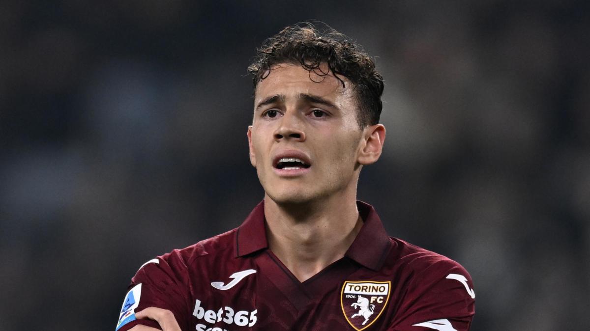 Inter, Besiktas ask for Asllani discount and also target Pavard: the latest