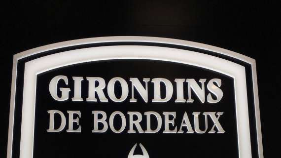 OFFICIAL - Girondins de Bordeaux sign Gideon Mensah 