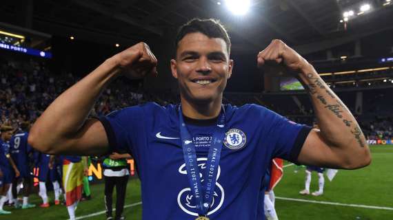 OFFICIAL - Thiago Silva signs new deal with Chelsea