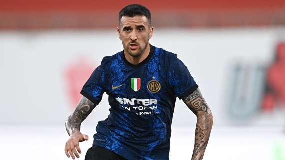 SERIE A - AS Roma open their doors to Vecino