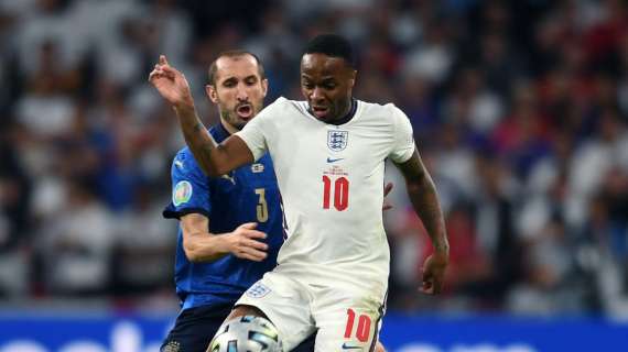 TRANSFERS - Barcelona FC going on an "empty-pocket" move on Sterling